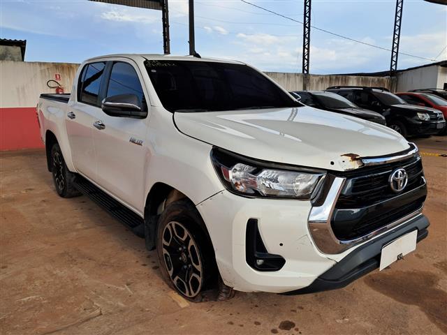 TOYOTA HILUX CDSRVA4FD 2021/2022