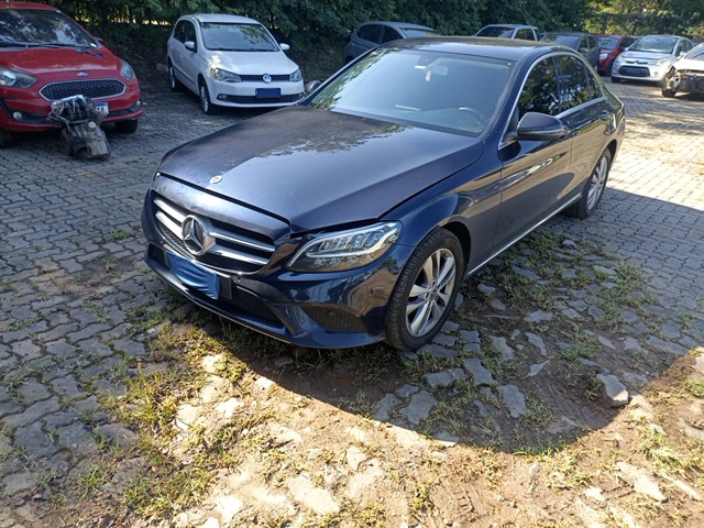 MERCEDES-BENZ C180 2019