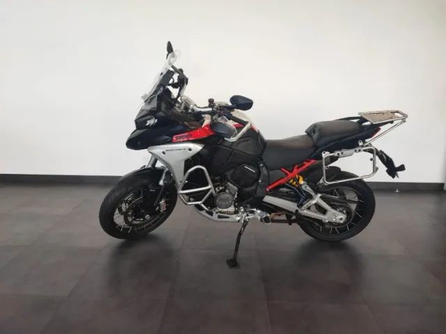 DUCATI MULTISTRADA V4 RALLY 