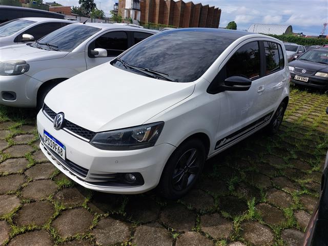 VOLKSWAGEN FOX RUN MBV 2017 