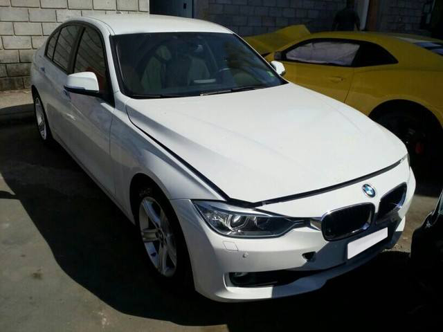 BMW SERIE 3 325I 2.5 I5  2012