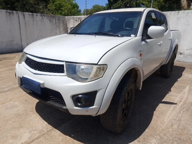 L200 TRITON 3.2 GL CD ANO 2016/2017
